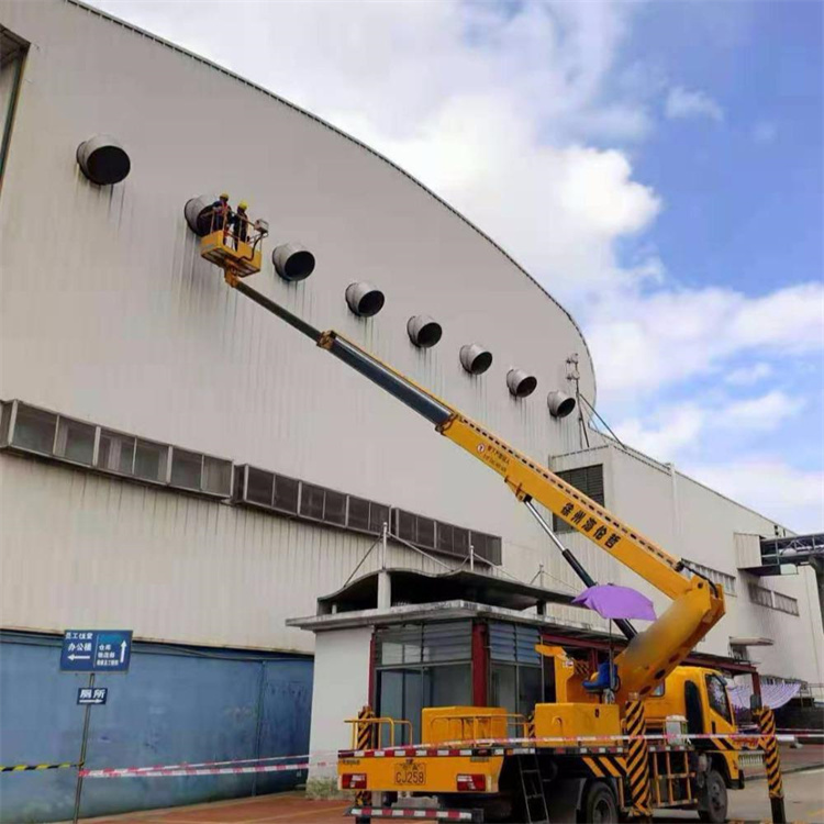 嘉兴秀洲高空作业车出租服务：专业广告牌安装解决方案