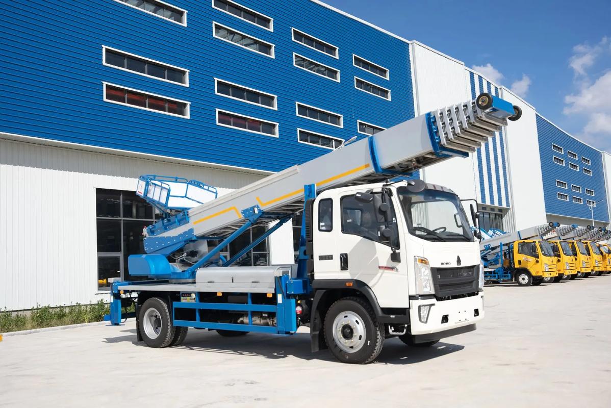 嘉兴秀洲出租云梯车高空作业车 建筑垃圾搬运