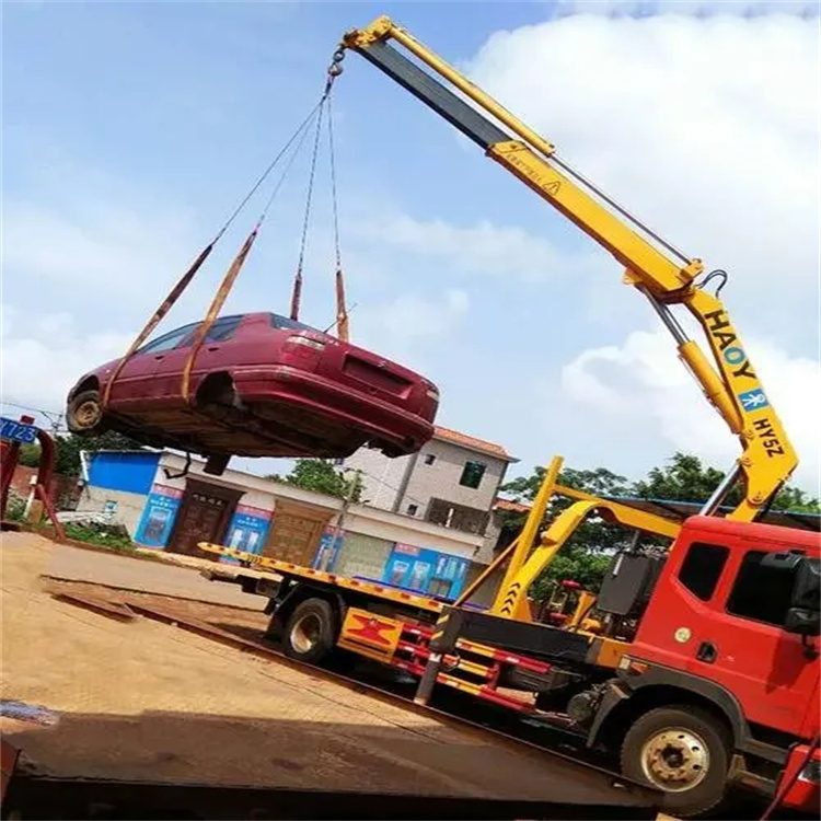 嘉兴秀洲吊车吊汽车的正确方法